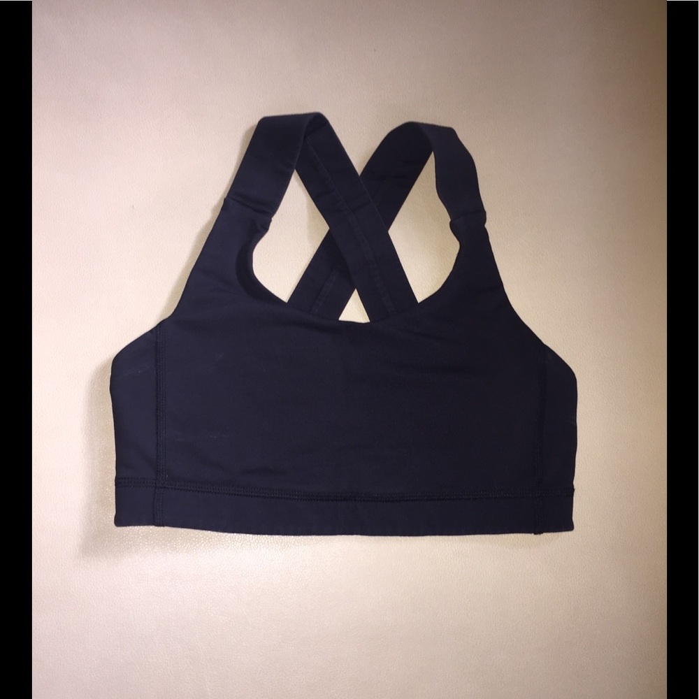 Black lulu sports bra